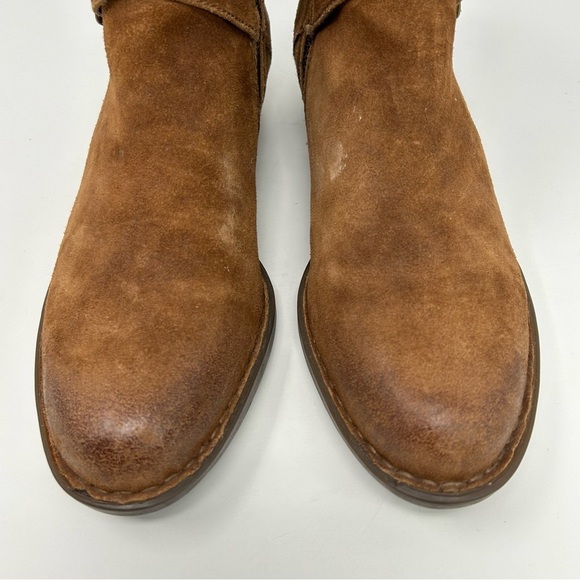 Born Women's Faywood Brown Ankle Bootie Size 9M Distressed Suede Buckle Detail - Picture 7 of 15